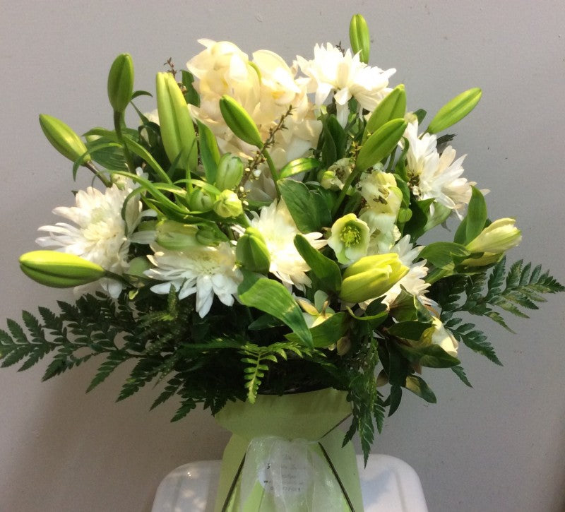 Crisp Whites and Greens