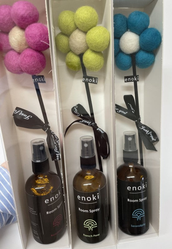 Room Spray with Flower Pop Box