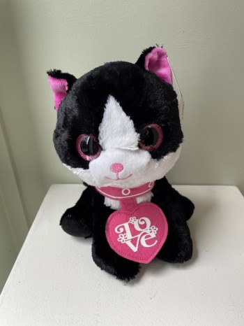 Pink Love Cat