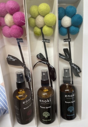  Room Spray with flower pop box